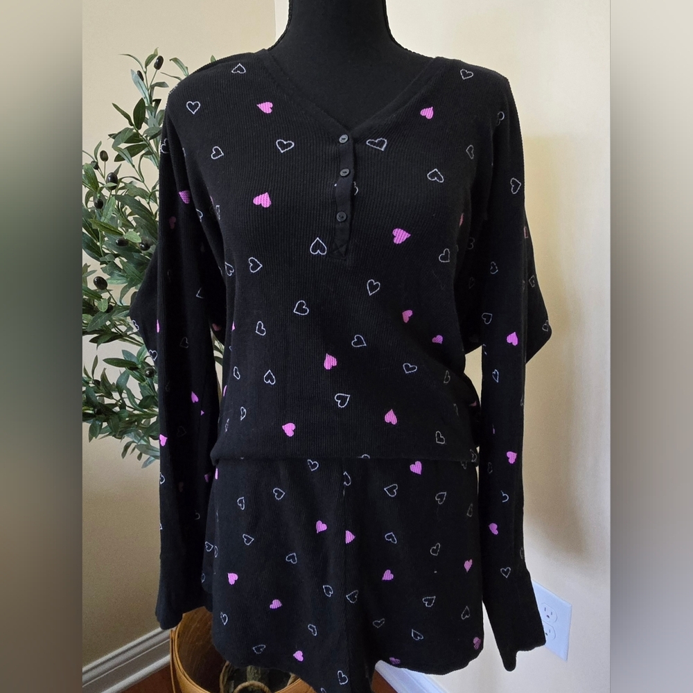 Victoria's Secret Black Heart Print Thermal Pajama Long Sleeve & Shorts Set XXL